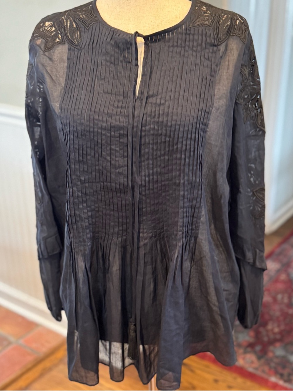 NWT Elie Tahari cotton sheer navy  tunic  peasant style blouse.
